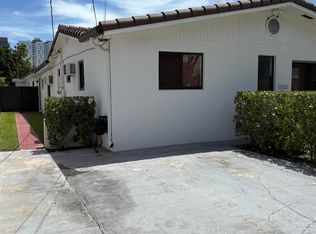 10928 SW 2nd St, Miami, FL 33174
