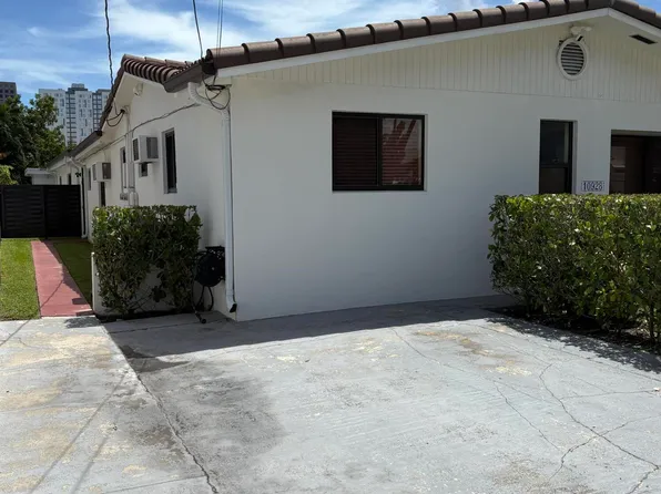 10928 SW 2nd St, Miami, FL 33174