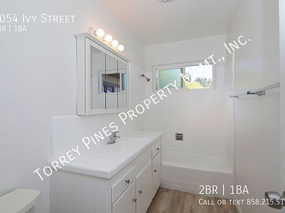 4th image of 3054 Ivy St