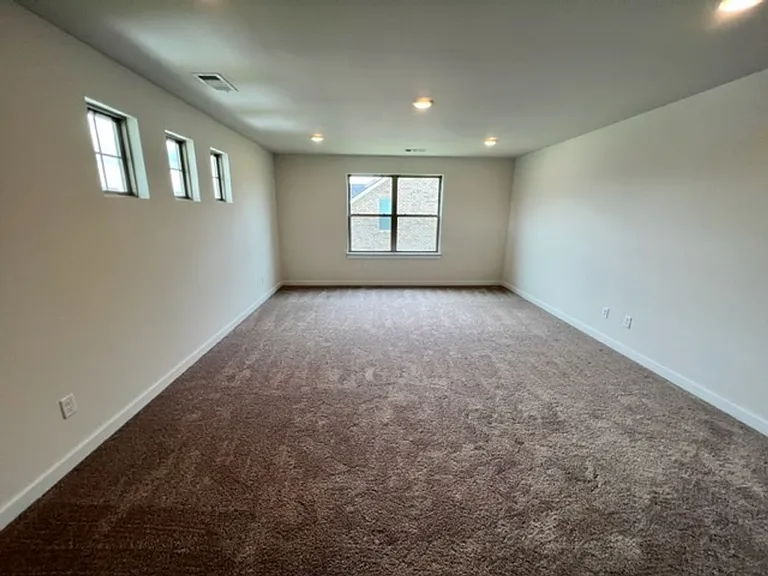 2403 Blue Heron Dr — Photo 33