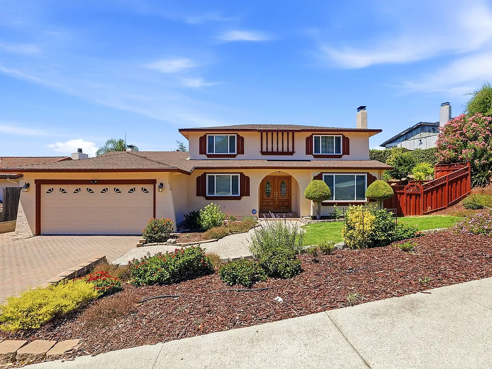 181 Piazza Way
