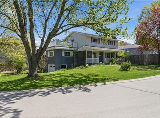 66 Skyline Dr, Dundas, ON L9H 3S6