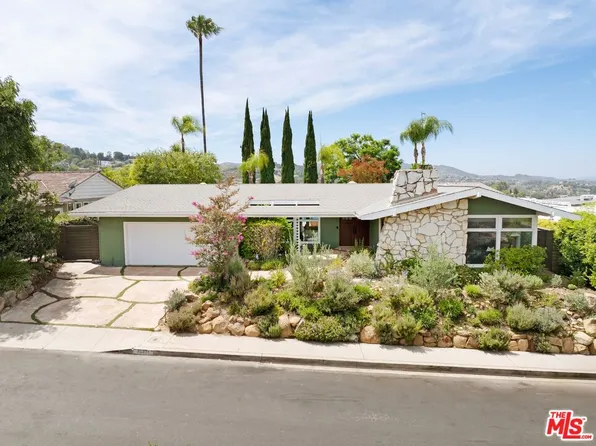 3617 Cody Rd, Sherman Oaks, CA 91403