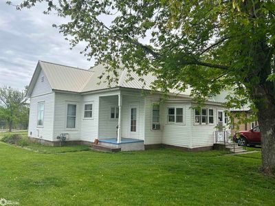 424 1st St, Eldon, IA, 52554