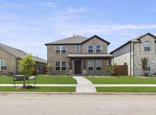 8042 Grotto Dr, Royse City, TX 75189