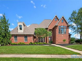 520 Deer Valley Ln, Findlay, OH 45840