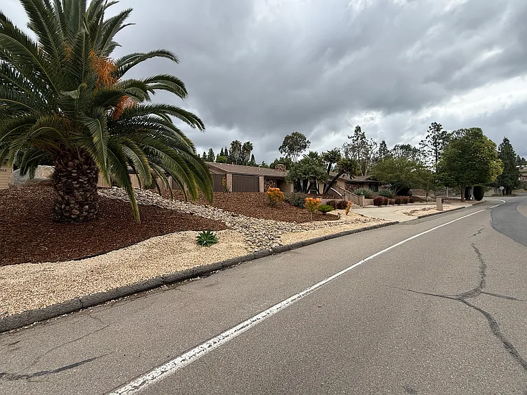 2052 Hidden Mesa Rd — Photo 26