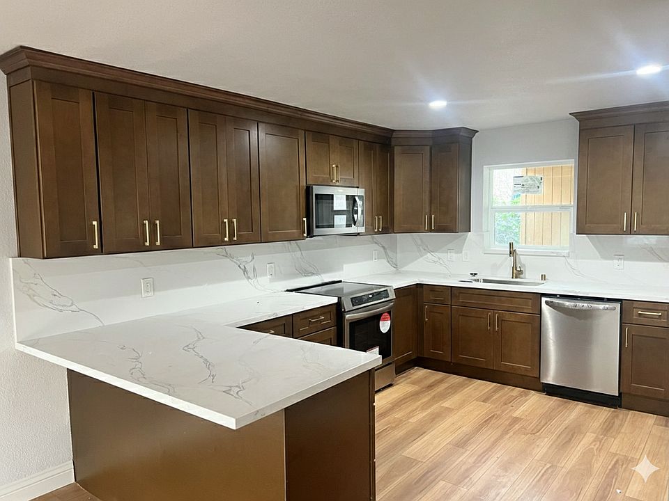 Large Kitchen