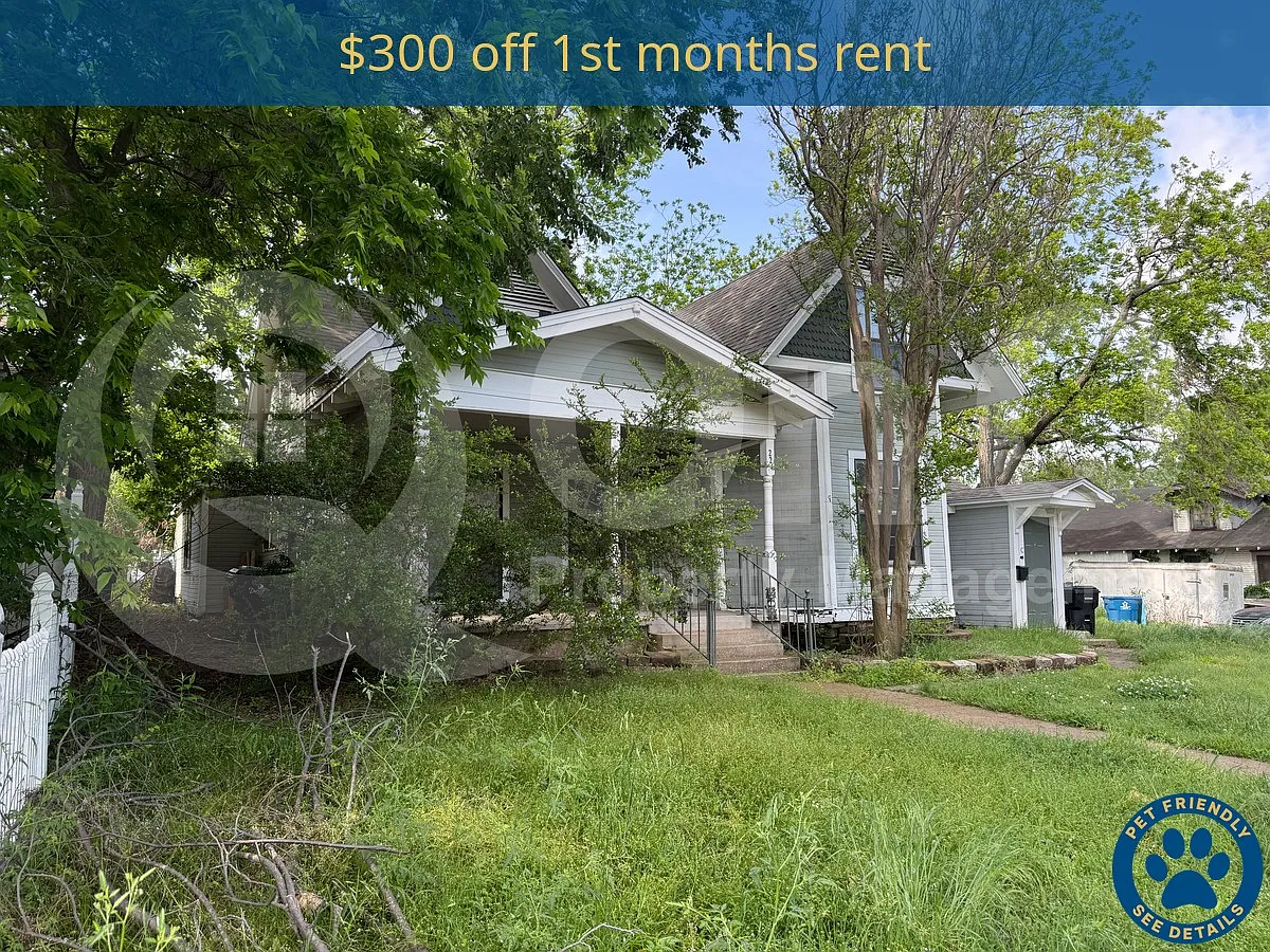 2 bed, 1.0 bath, 800 sqft, $1,250 — Photo 1
