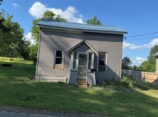 123 W Irving St, Corry, PA 16407