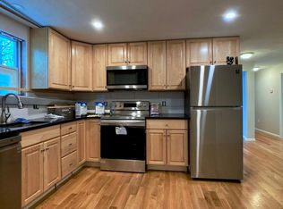 39 Columbia Ave #2, Newton Upper Falls, MA 02464