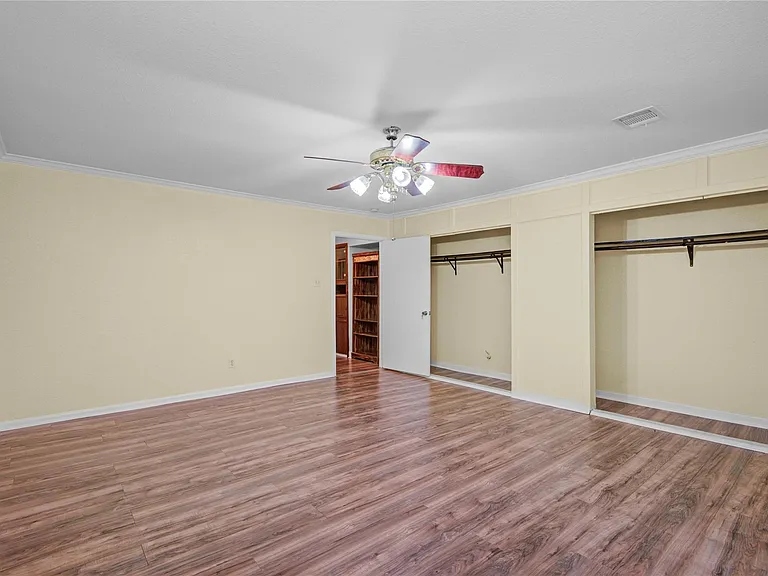 8565 Ridgepoint Dr — Photo 27