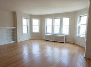 4842 N Hoyne Ave, Chicago, IL 60625