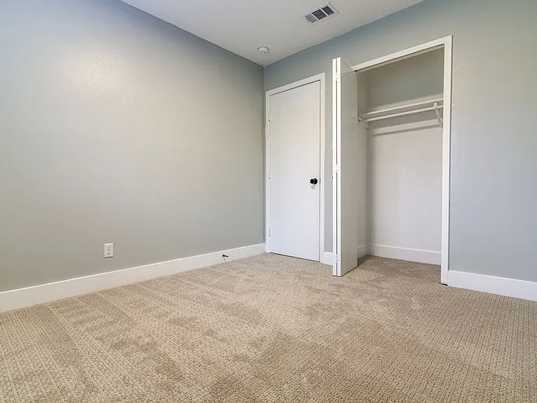 4707 Menchaca Rd — Photo 18