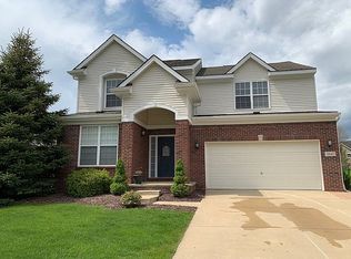 1647 Four Seasons Dr, Howell, MI 48843