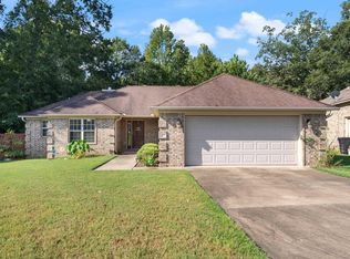 42 Eaglebrook Dr, Conway, AR 72032