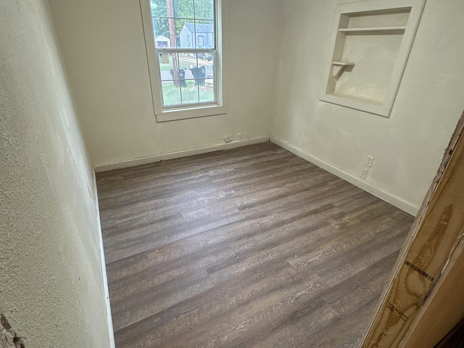 W Highland Ave, Longview — Photo 3