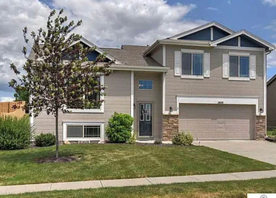 1st image of 4619 N 160th St