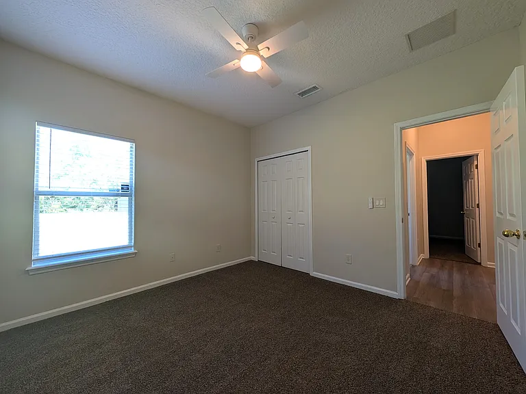 5190 Johnson Lake Ct — Photo 19