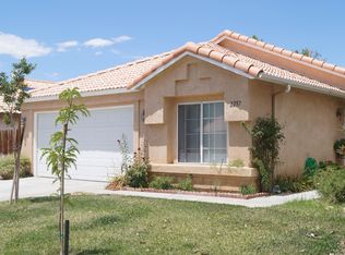 2257 Tucson St, Lancaster, CA 93535