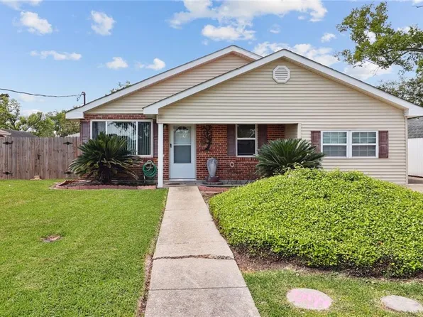 219 Magnolia Ave, La Place, LA 70068