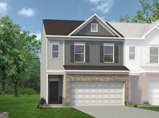 832 Crescent Dr, Riverdale, GA 30274