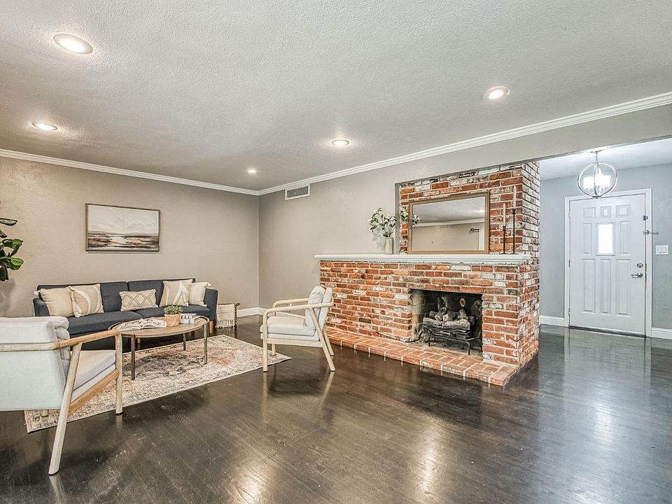 1st image of 277 W Barstow Ave