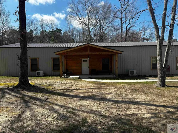 1235 County Road 3771, Queen City, TX 75572