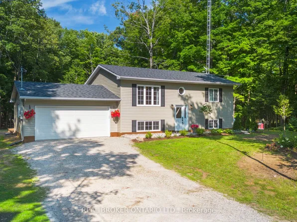 804 Darling Rd, Lanark Highlands, ON K0A 1P0
