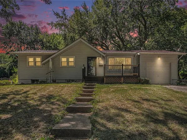 6314 N Wabash Ave, Kansas City, MO 64118