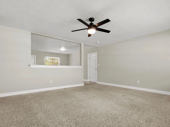 4th image of 8522 75th Pl