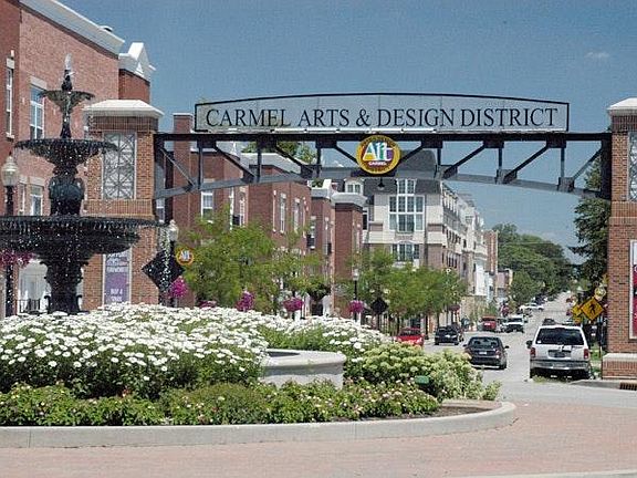 Live in Carmel Arts & Design District