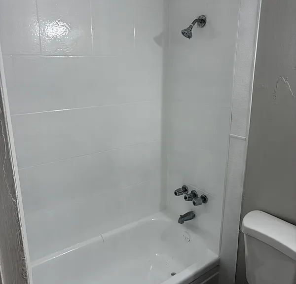 2146 Inwood Ter #7 — Photo 5