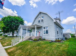 604 E Auglaize St, Wapakoneta, OH 45895