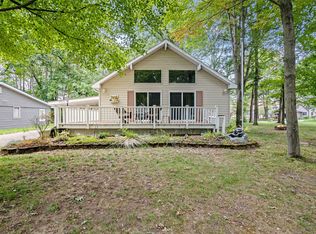 10905 1st St, Stanwood, MI 49346