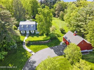 394 Valley Rd, Niskayuna, NY 12309