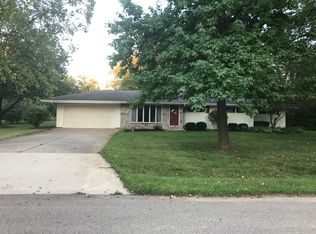 59204 Wilray Dr, Elkhart, IN 46517