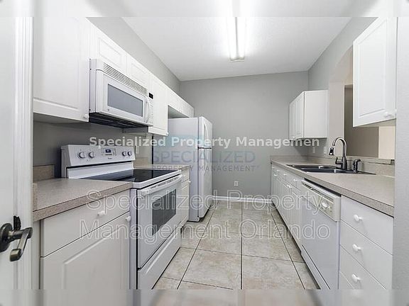 4th image of 2302 Silver Palm Dr APT 102