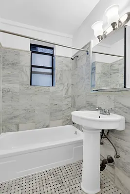 Rented by Cooper & Cooper Real Estate | media 21