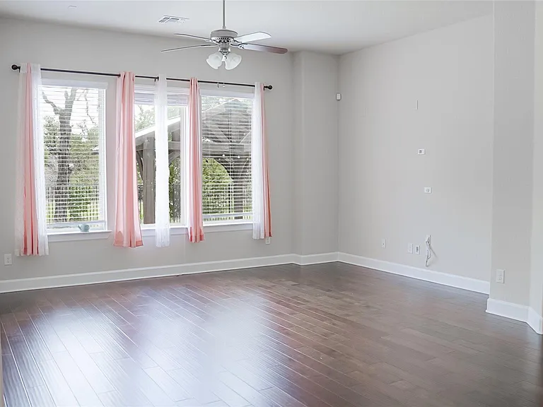 184 Fort Cobb Way — Photo 5