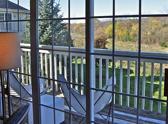 4th image of 512 Arbor Oaks Ln