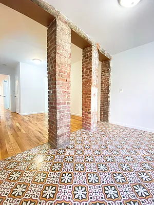 Rented by Massada Home Sales Inc | media 16