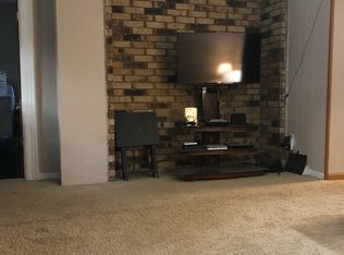 131 W Oak St, Long Grove, IA 52756