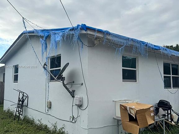 4th image of 5752 NW 1st Ave