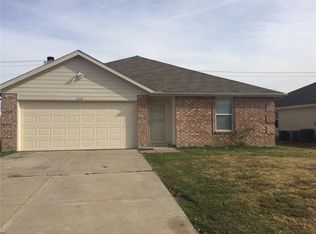 234 Meadowcrest Dr, Terrell, TX 75160