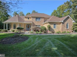 72 Shea Dr, Mohnton, PA 19540