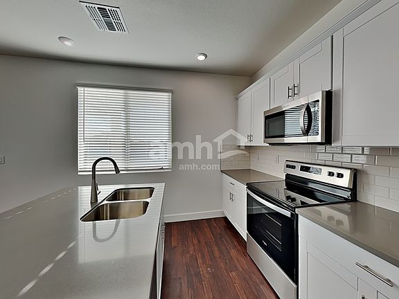 5th image of 6626 S 42nd Ln