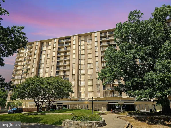 4600 S Four Mile Run Dr APT 937, Arlington, VA 22204