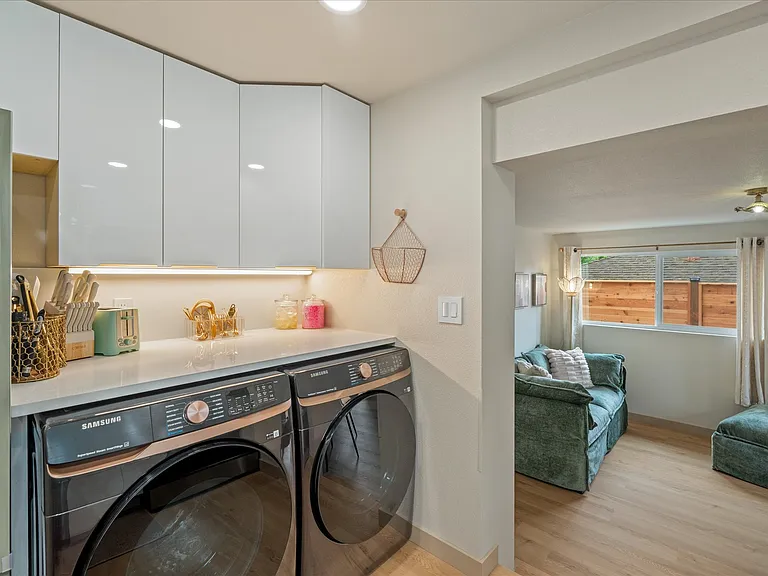 19225 Forest Park Dr NE — Photo 19