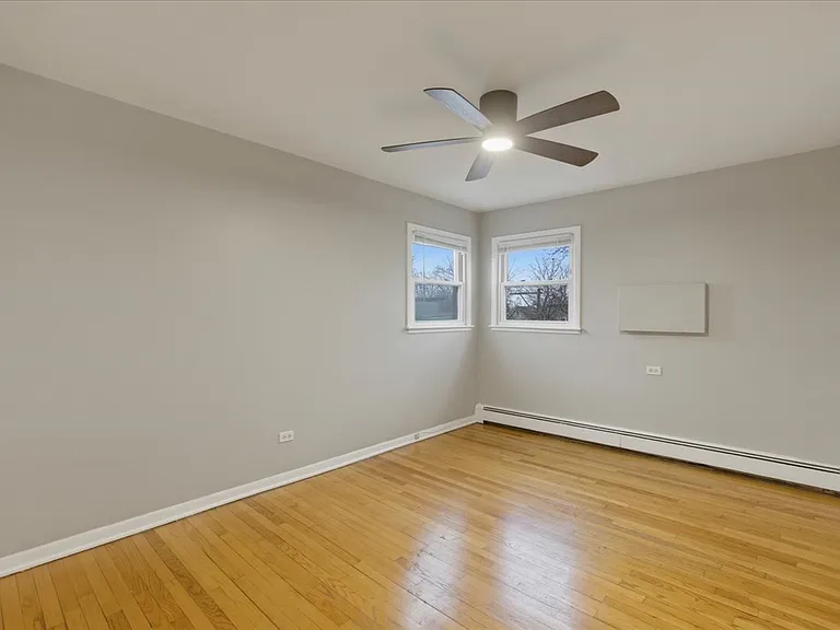 8917 S Cottage Grove Ave #2E — Photo 9